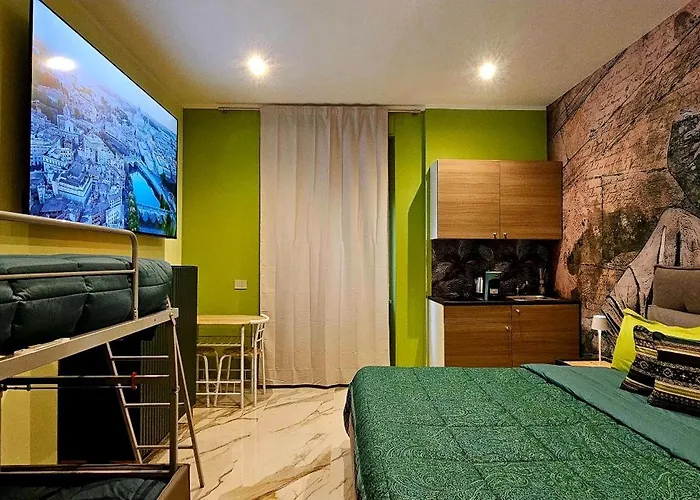 Il Magnifico Superior 400m From Tiburtina Railway Station And 290m From Metro 4*